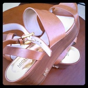 Michael Kors leather upper n rubber sole sandals